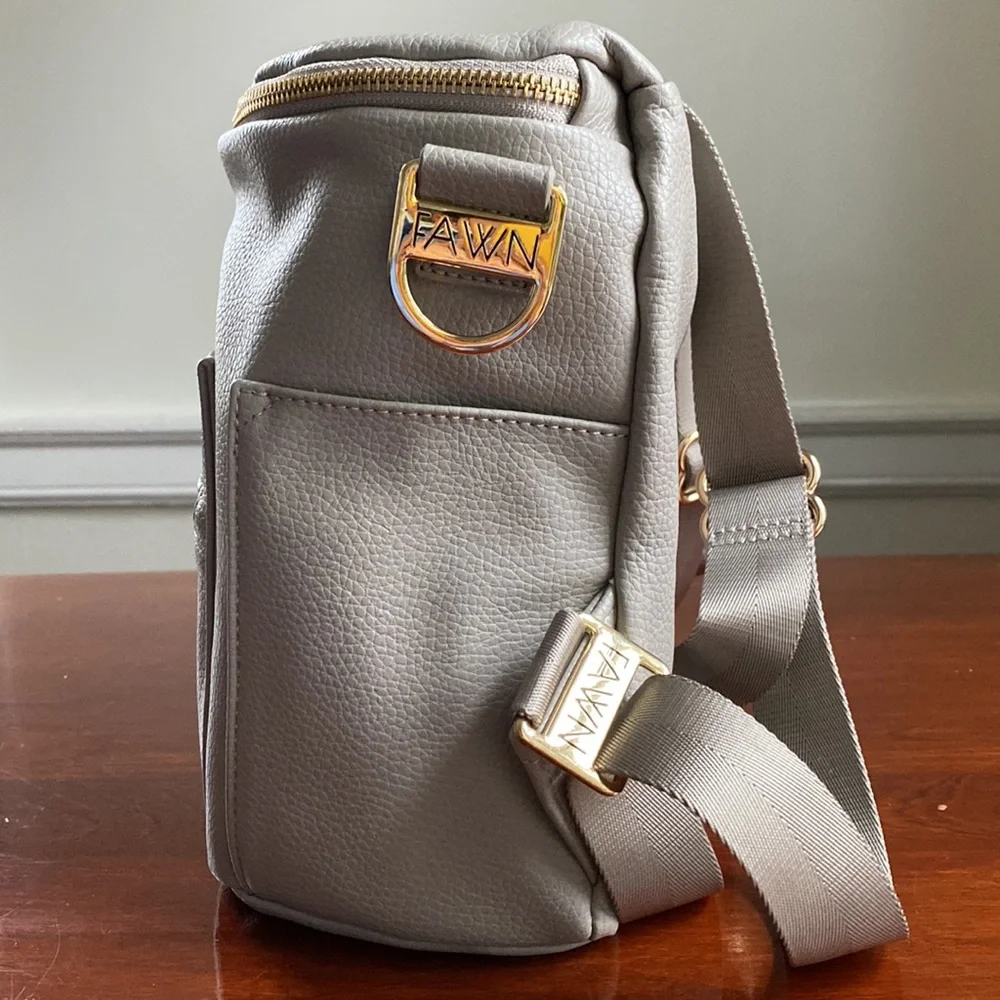 Fawn Design Pebbled Light Gray Crossbody Bag with Gold Hardware